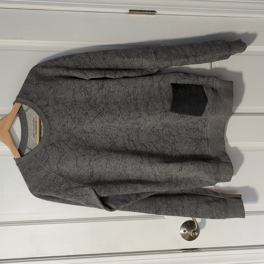 Pullover Sweatshirt with Pocket